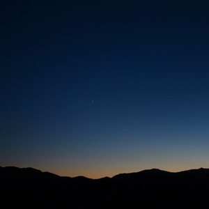 日韩家族强奸乱淫性生活影片
